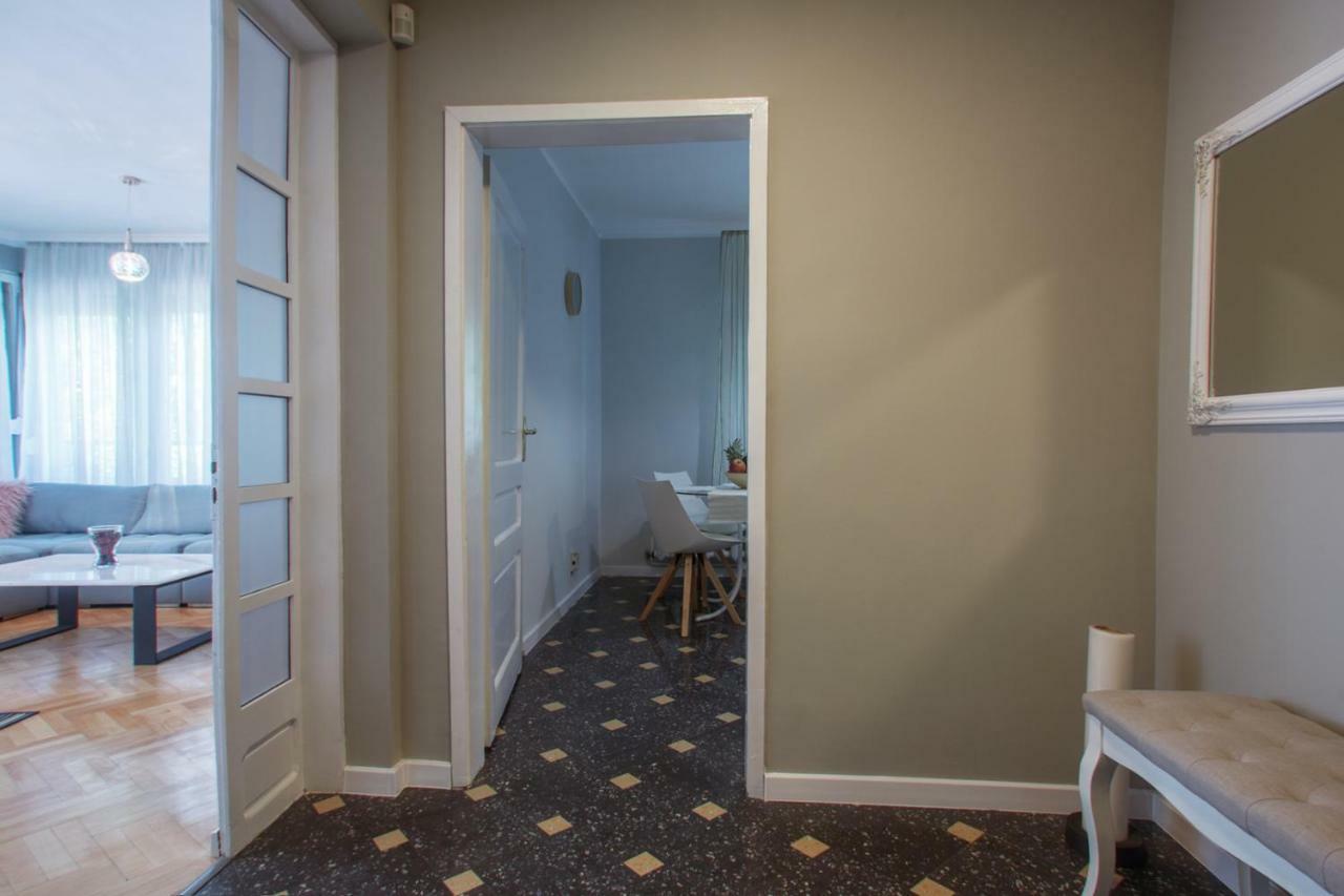 Spacious Flat Close To The American Embassy صوفيا المظهر الخارجي الصورة