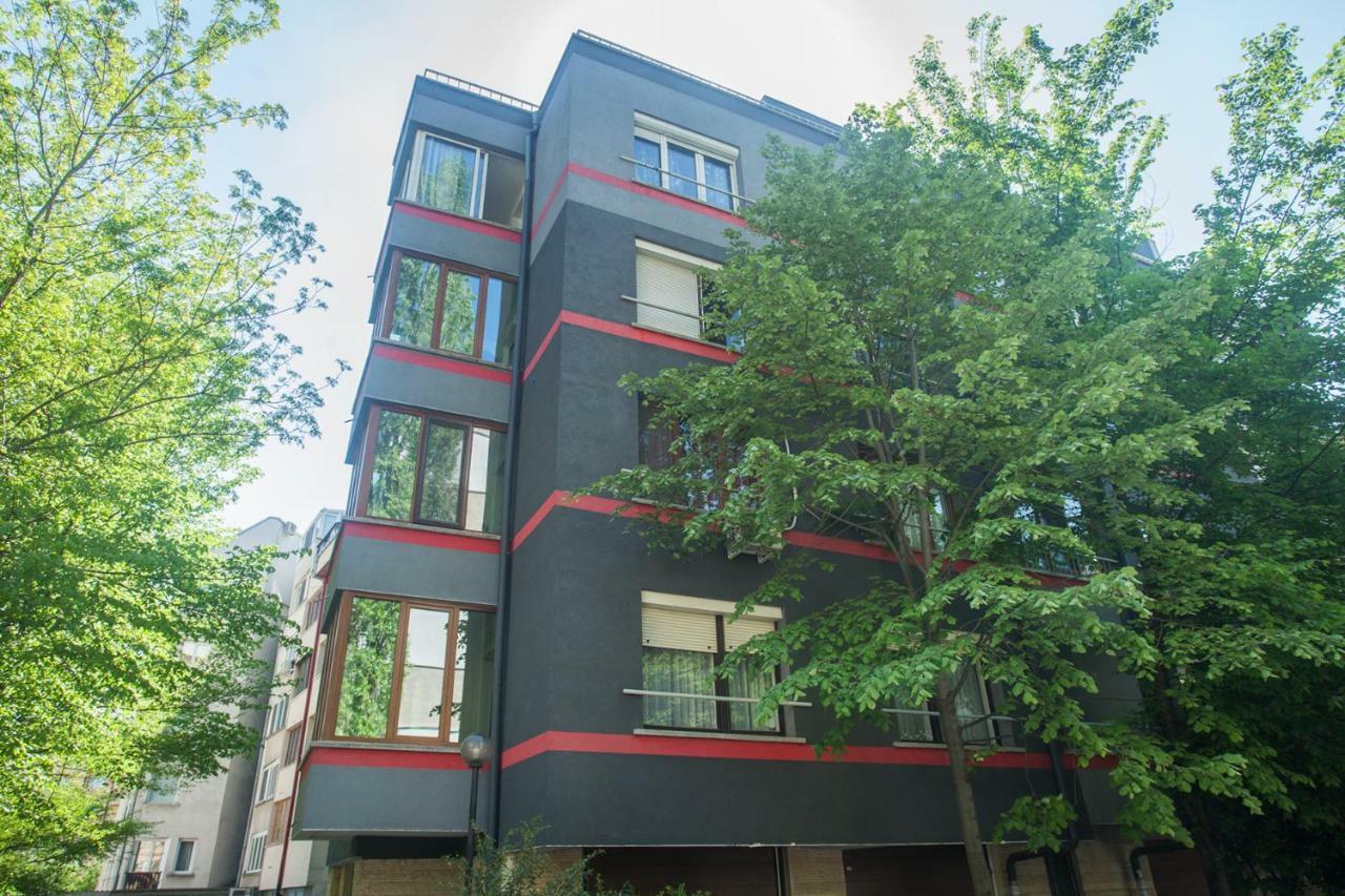 Spacious Flat Close To The American Embassy صوفيا المظهر الخارجي الصورة