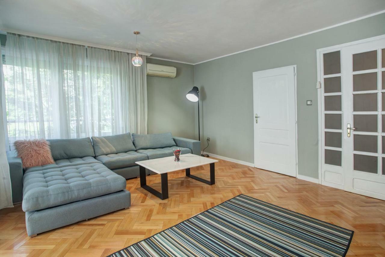 Spacious Flat Close To The American Embassy صوفيا المظهر الخارجي الصورة