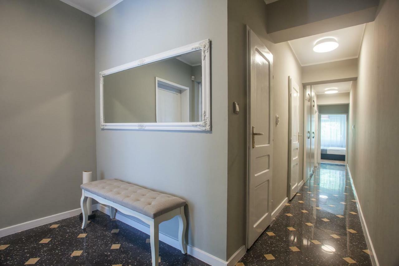 Spacious Flat Close To The American Embassy صوفيا المظهر الخارجي الصورة